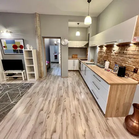 Red&yellow Centrum Appartement *