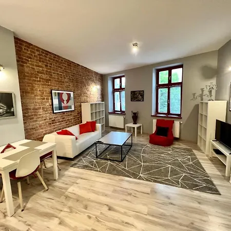 Apartment Red&yellow Centrum