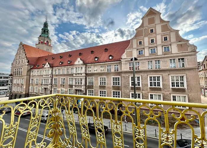 Apartment Red&yellow Centrum Olsztyn (Warmian-Masurian)