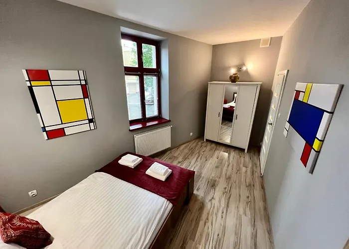 Red&yellow Centrum Apartment