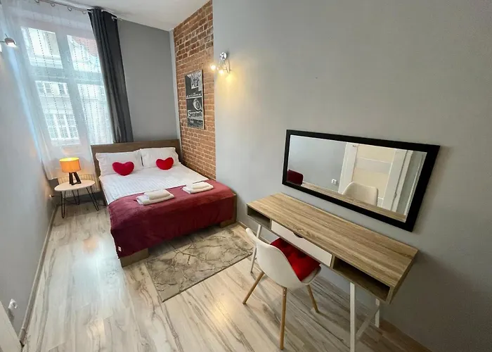 Red&yellow Centrum Apartment *